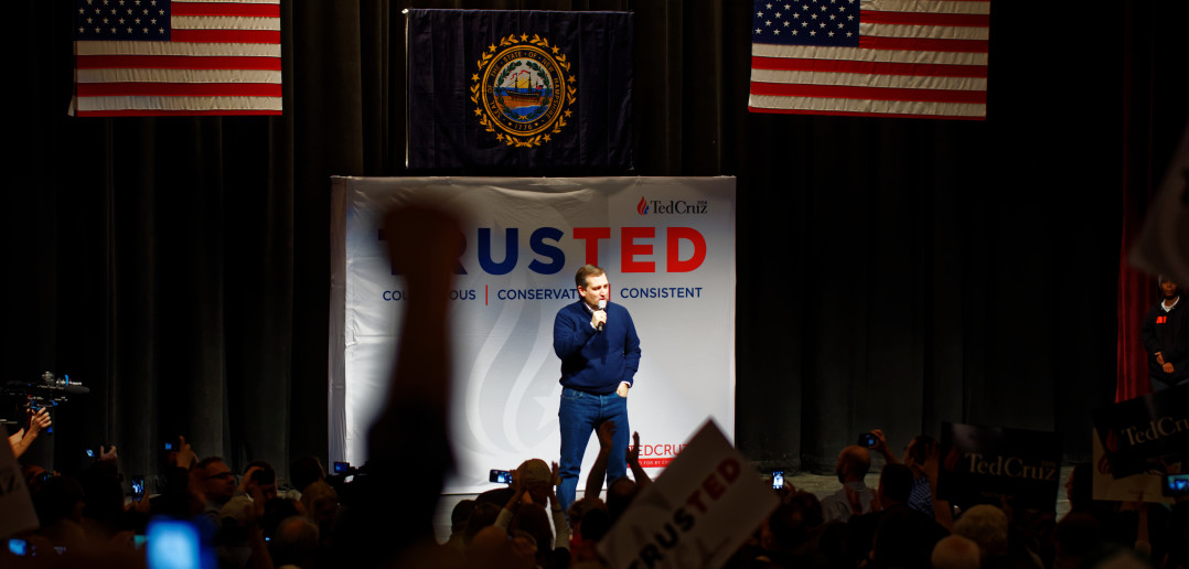 Senator_of_Texas_Ted_Cruz_at_Kuhner_Town_Hall_in_New_Hampshire_on_February_3rd,_2016_by_Michael_Vadon_02