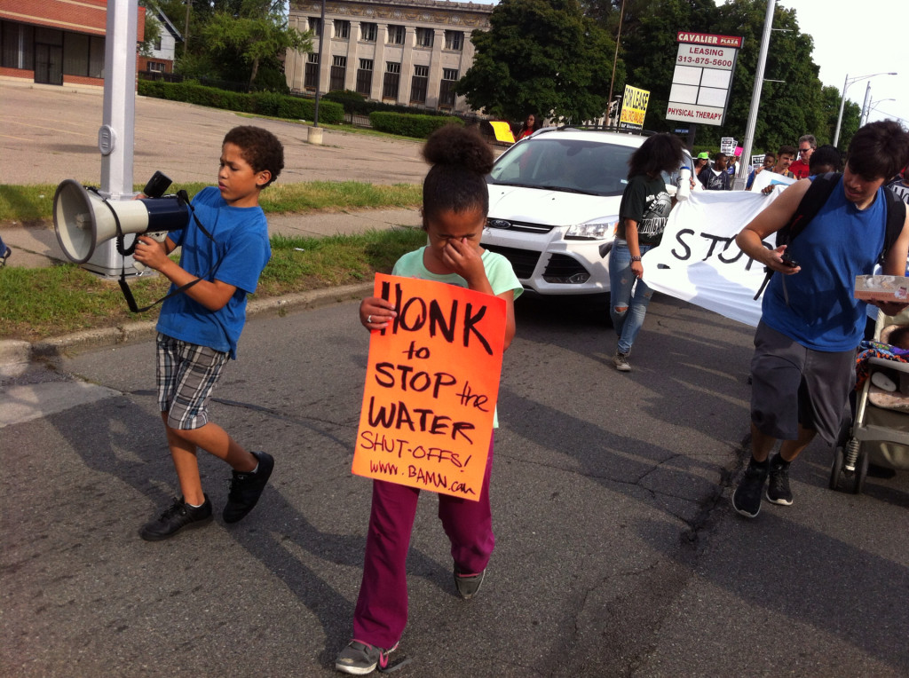 Children take part in the protest against the water shut-offs in Detroit. 2014. (Stephen Boyle/Flickr)