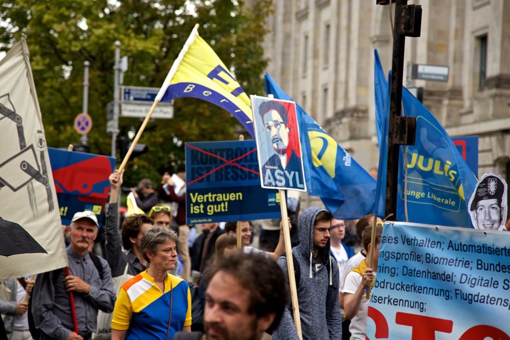 Demonstrators in Germany show support for Edward Snowden. August 30, 2014. (Markus Winkler/Wikimedia Commons)